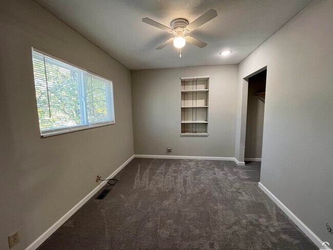 Building Photo - 3709 Brush Creek Dr