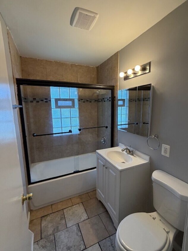 Foto del edificio - Move-In Ready! 4bd, 2ba