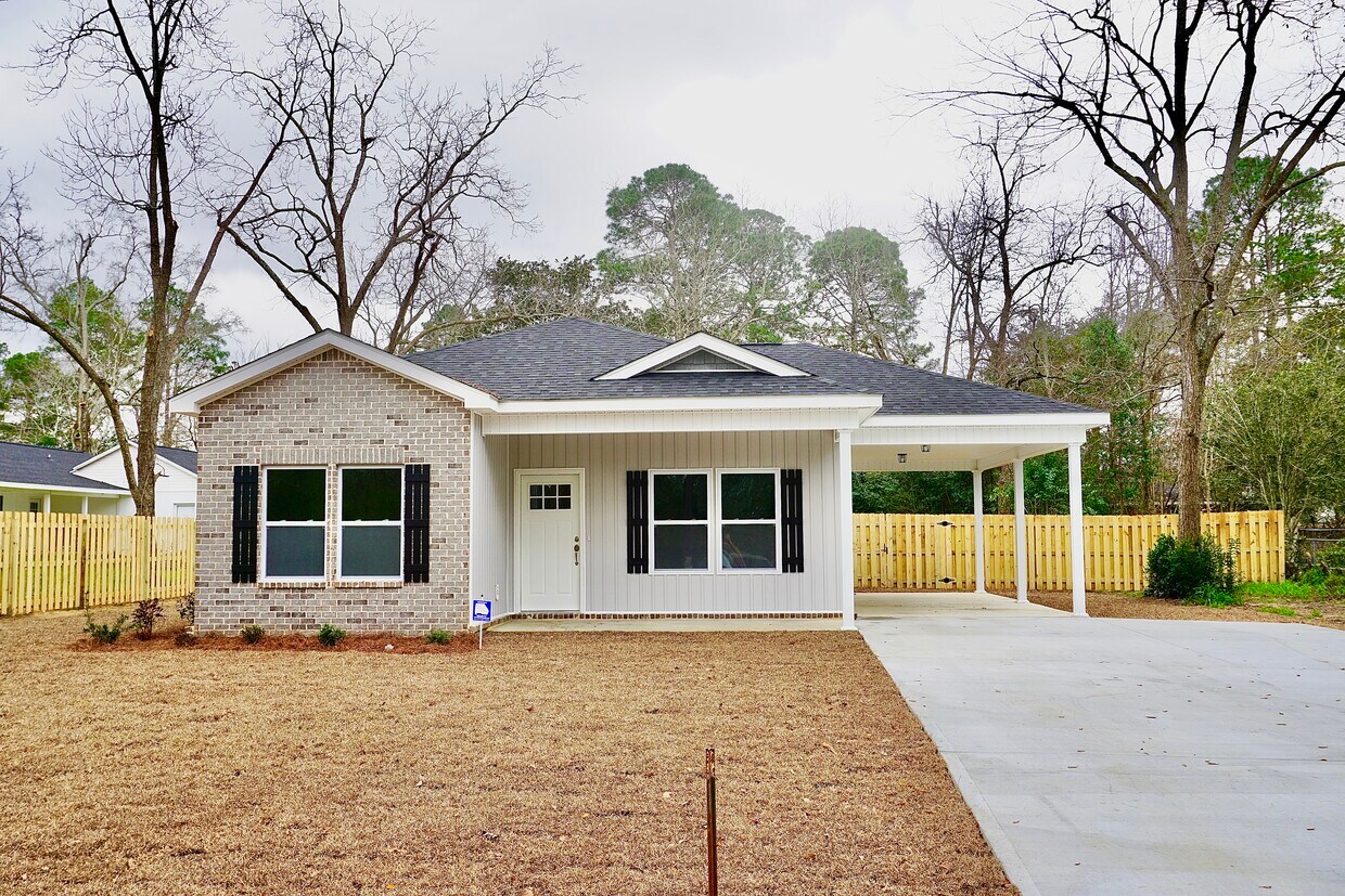 1403 Shiloh St, Dothan, AL 36301 House Rental in Dothan, AL