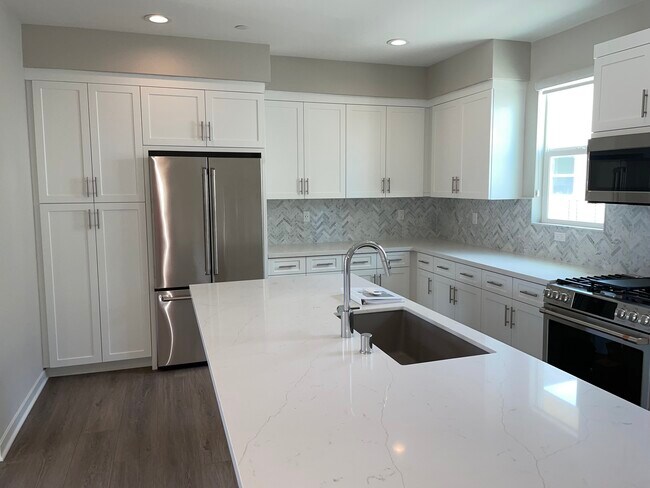 Building Photo - 10527 Coupland Way
