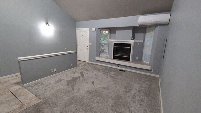 Foto del edificio - Large 3 Bedroom Corner Unit in The Heart of Gig Harbor! Available Now!