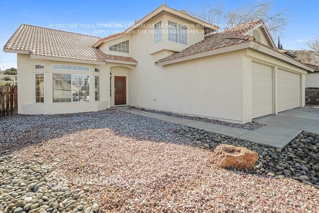 Building Photo - 3152 Hampton Rd