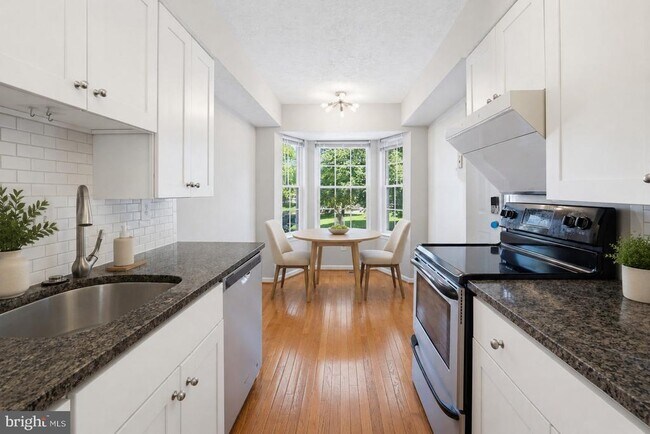 Foto del edificio - 13945 Big Yankee Ln