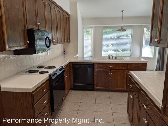 Foto del edificio - 3 br, 2 bath House - 10645 N. Coronado Circle