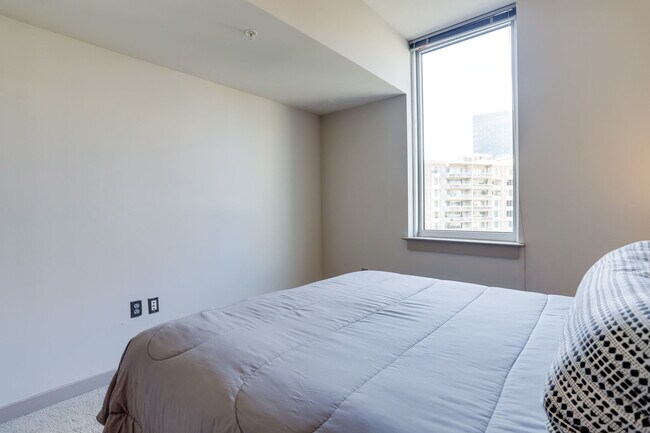 Foto del edificio - 22202 18th St S