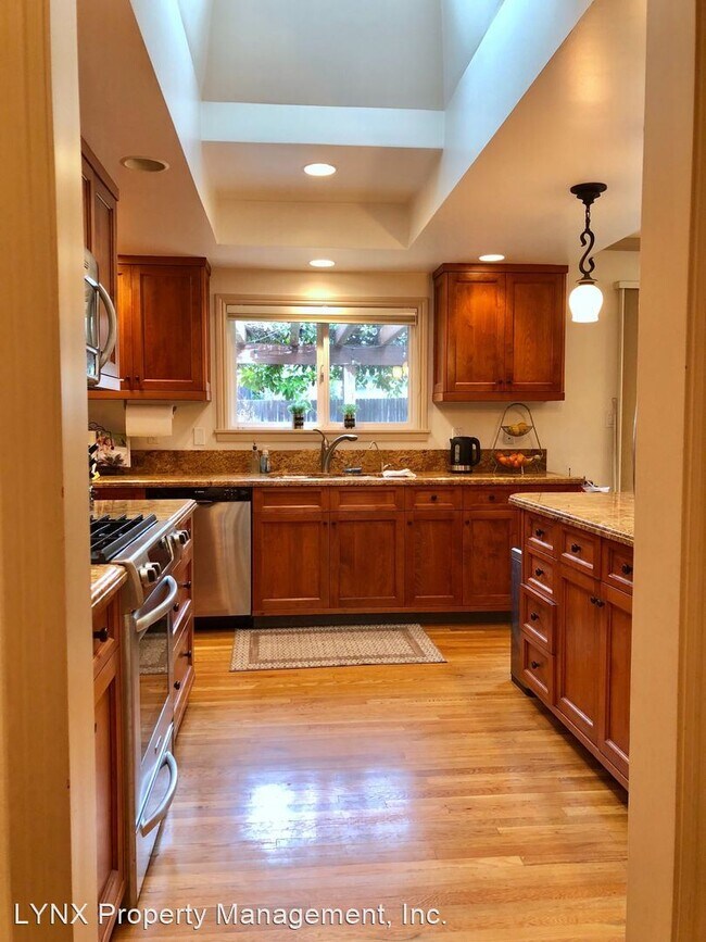 Building Photo - 3 br, 2 bath House - 934 Barcelona Drive