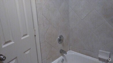 Building Photo - 7846 N Coronet Ct