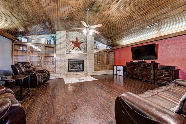 Foto del edificio - 3 Bed 2.5 Bath 2 Car Garage in Westmoor Ad...