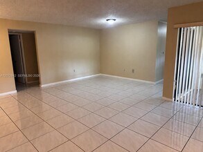 Building Photo - 8810 SW 123rd Ct