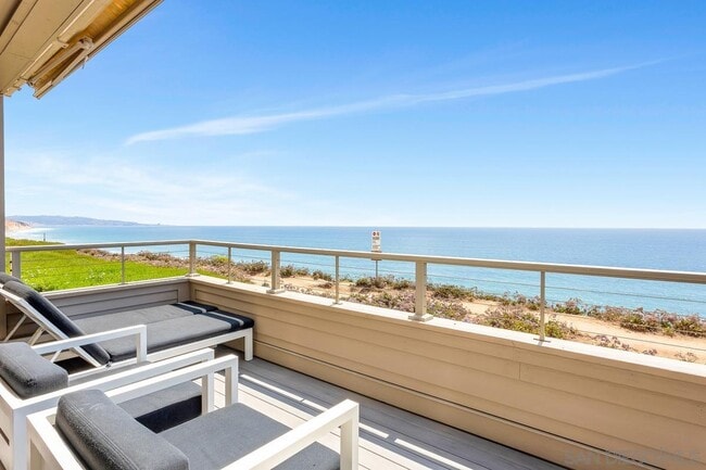 Building Photo - 270 Surfview Ct