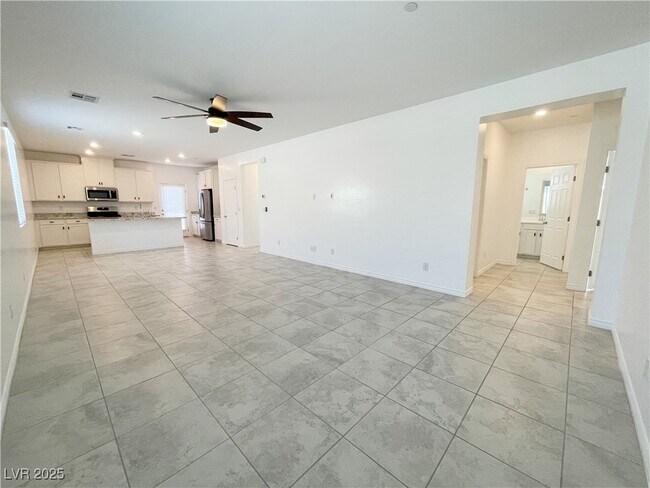 Building Photo - 3762 Neblina Dr