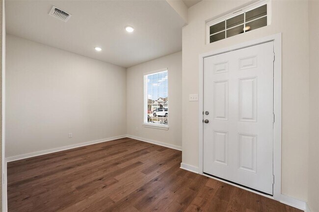 Foto del edificio - 109 Watch Hl