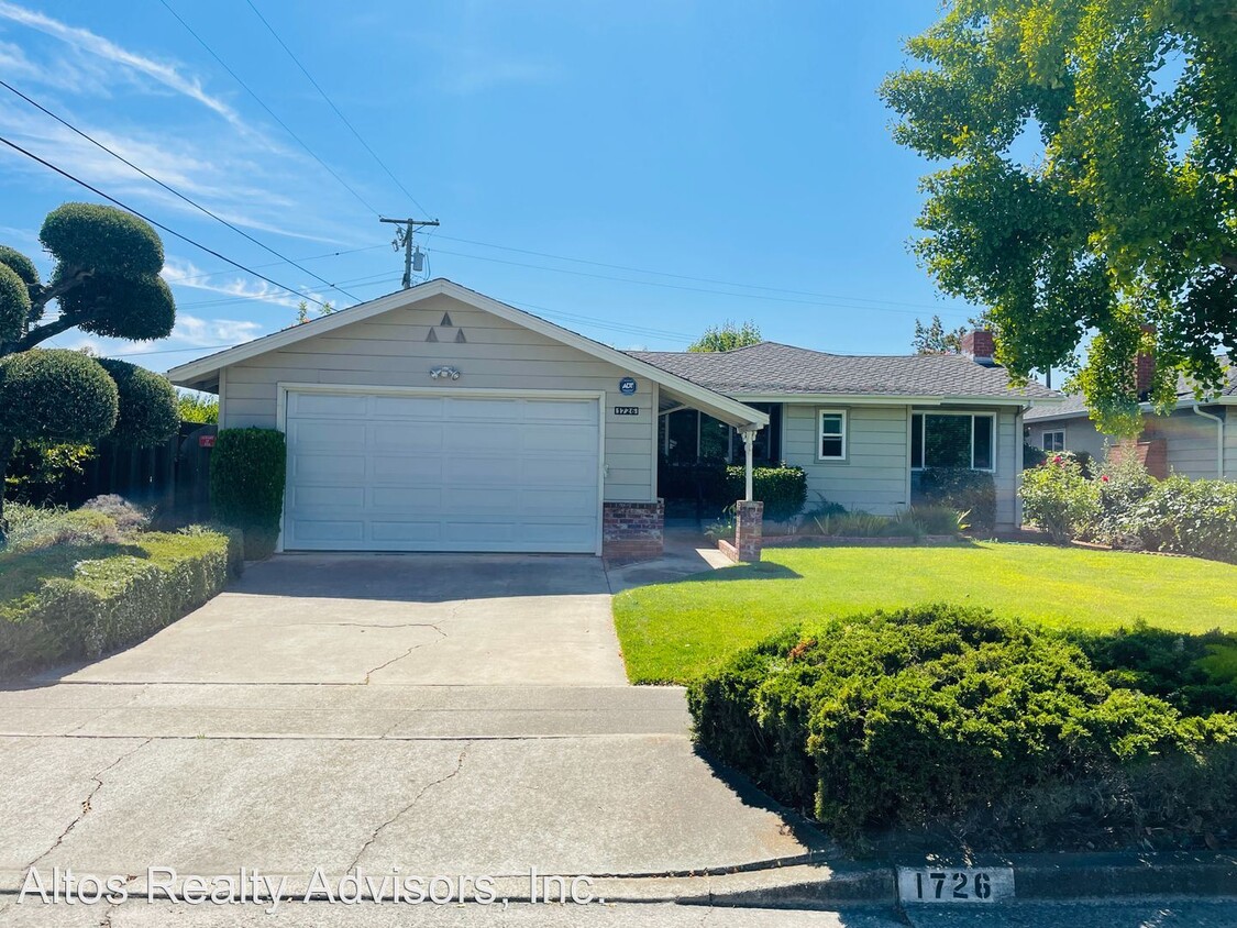 Primary Photo - 3 br, 2 bath House - 1726 Heron Avenue