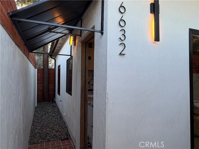 Foto del edificio - 6632 Fulton Ave