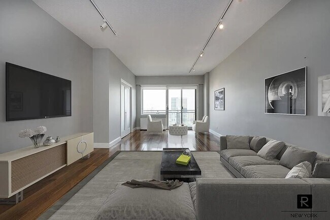 Foto del edificio - 60 E 8th St