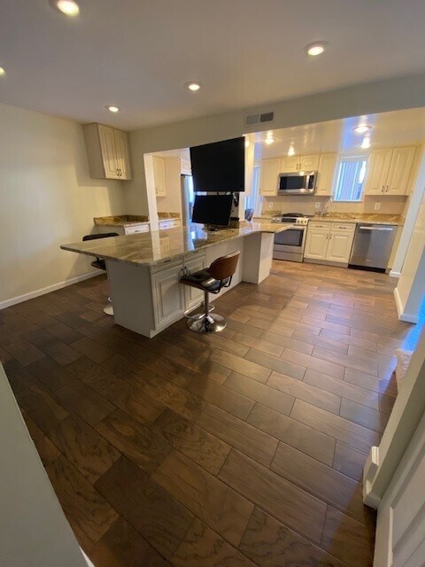 Kitchen - 138 Monroe St