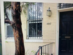 Building Photo - 1602 E St SE