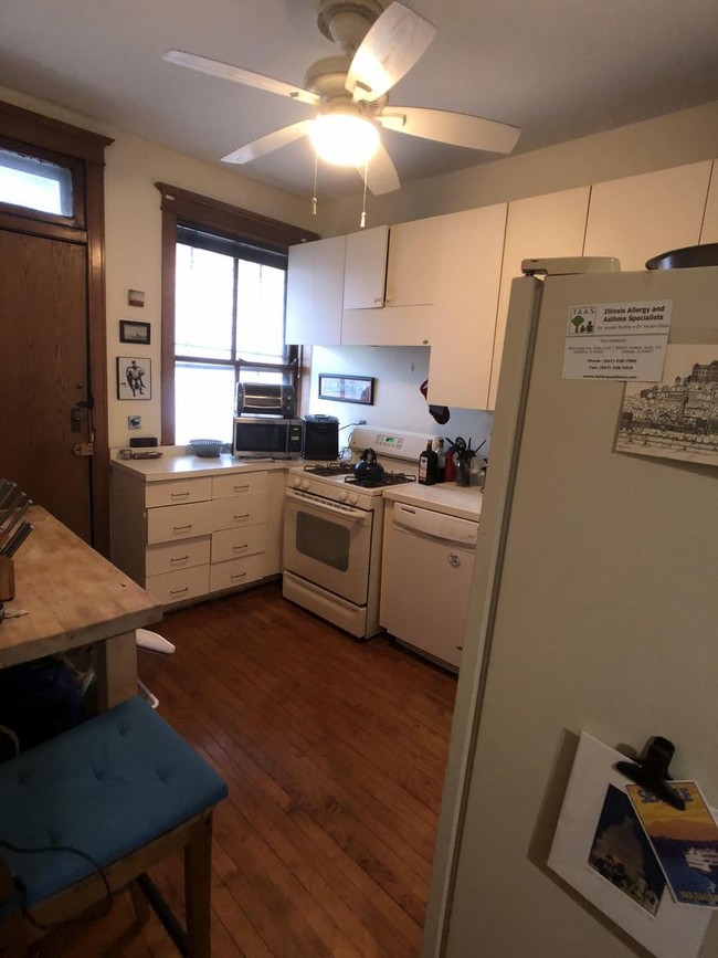 Wrigleyville/Lakeview/Boystown - Apartment for Rent in  