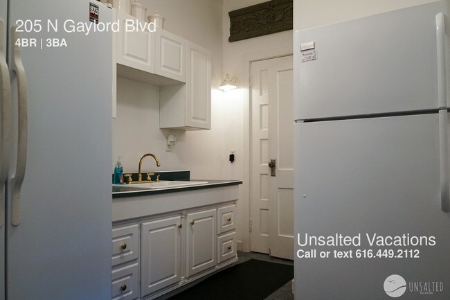 Foto del edificio - 205 N Gaylord Ave