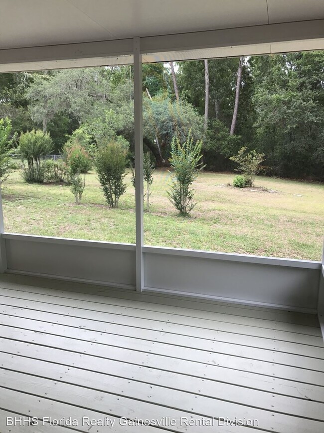 Foto del edificio - 3 br, 2 bath House - 1700 NW 39th Avenue
