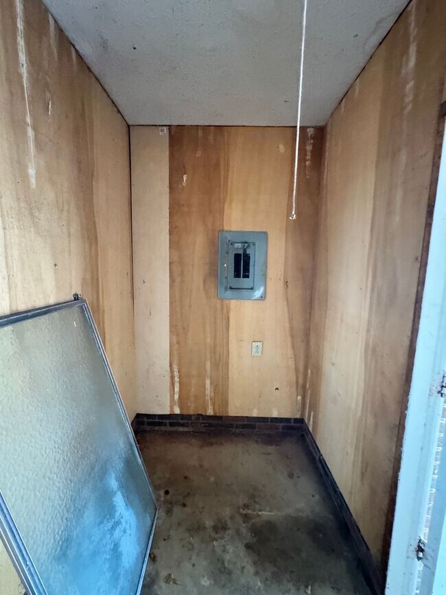 Foto del edificio - 2 bedroom / 1 office / 1 bathroom in Shelby, NC