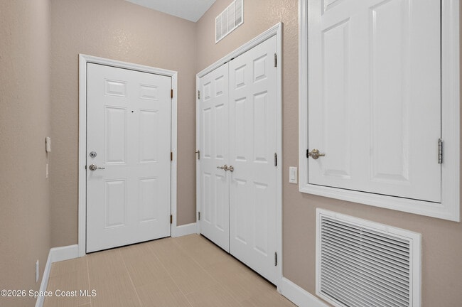 Building Photo - 3868 Lexmark Ln