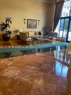 Foto del edificio - 8395 SW 73rd Ave