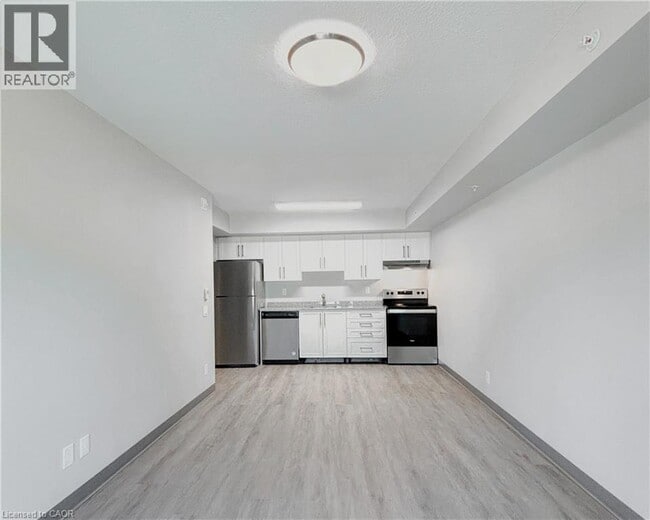 Building Photo - 595 Strasburg Rd