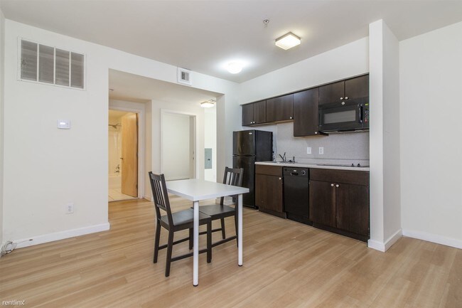 Foto del edificio - 1417 N 15th St