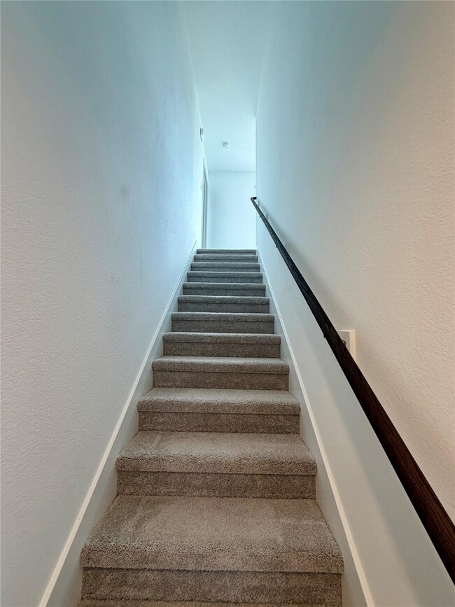 Building Photo - 28750 Texas Plns Dr