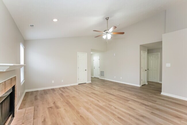 Foto del edificio - 6430 Glory Maple Ln