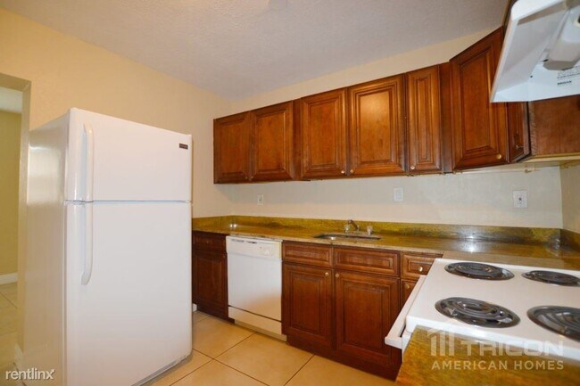 Foto del edificio - 1211 NW 63rd Ave