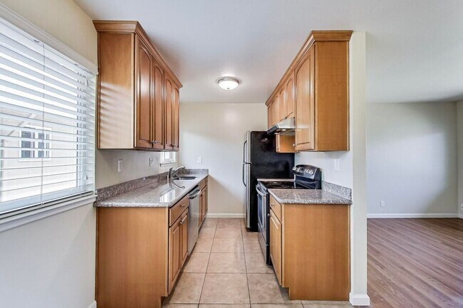 Foto del edificio - 1758 S Grant St