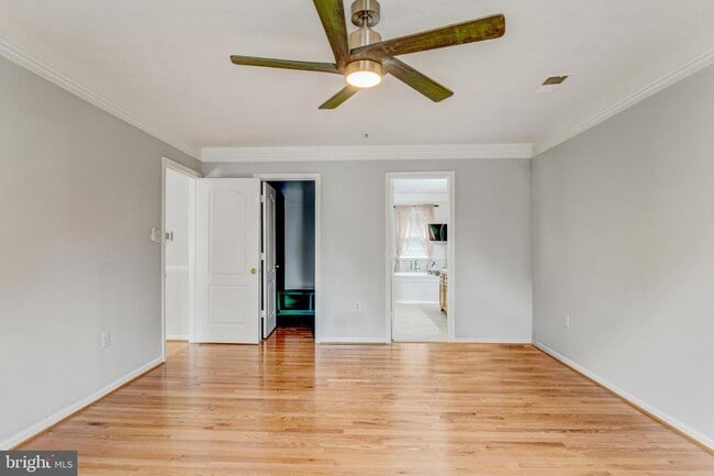 Building Photo - 7505 Castle Rock Dr