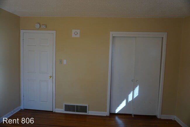 Building Photo - 2 br, 2 bath House - 2106 17TH