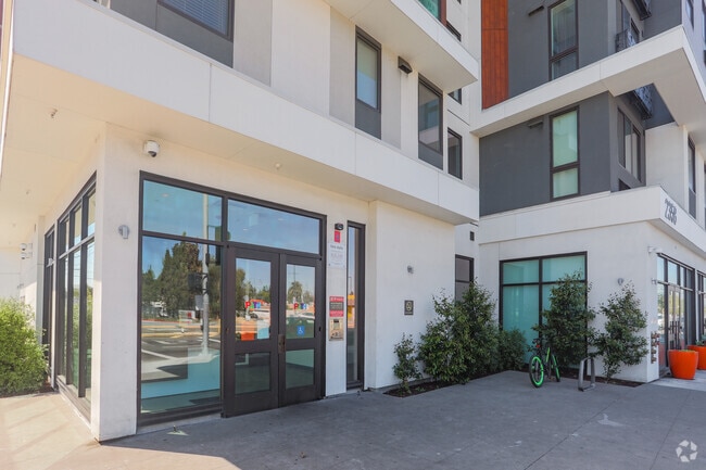 Entrance - Vela Apartments