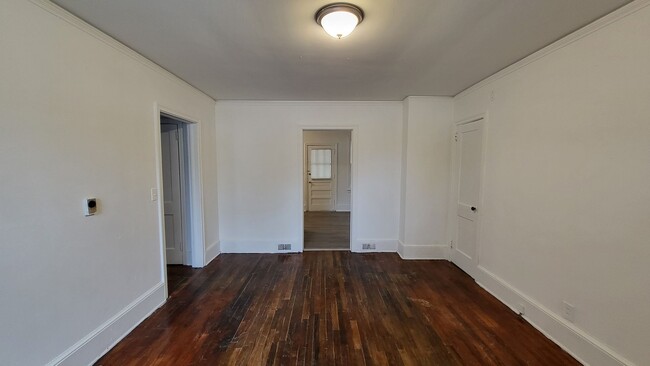 Foto del edificio - Two Bedroom Apt in Sumter SC!  Free Applic...