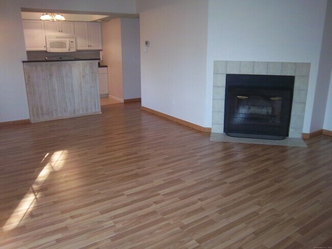 Foto del edificio - 110 Leafwood Ln