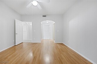 Building Photo - 3320 S Fort Apache Rd