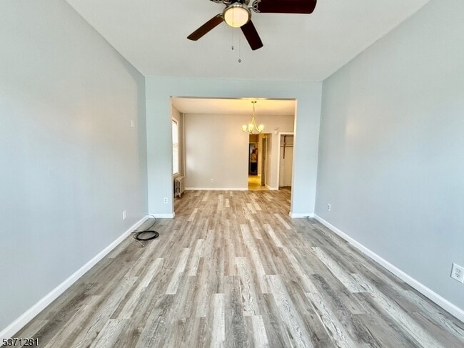 Building Photo - 46 Riggs Pl