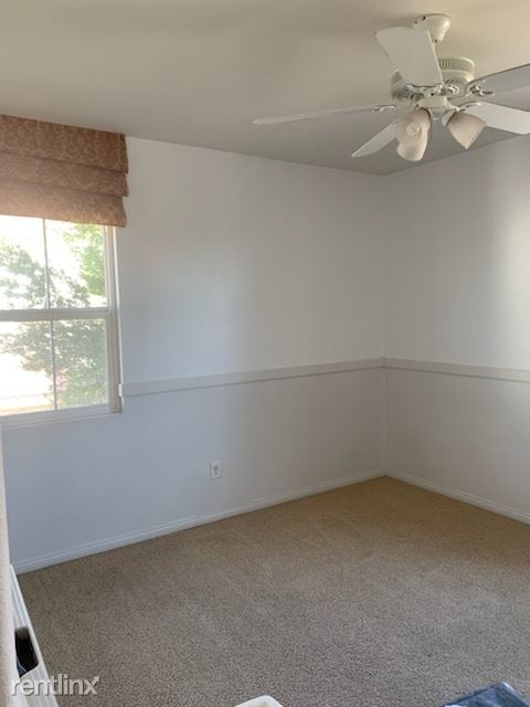 Foto del edificio - 1 br, 1 bath House - 3815 Obsidian Rd