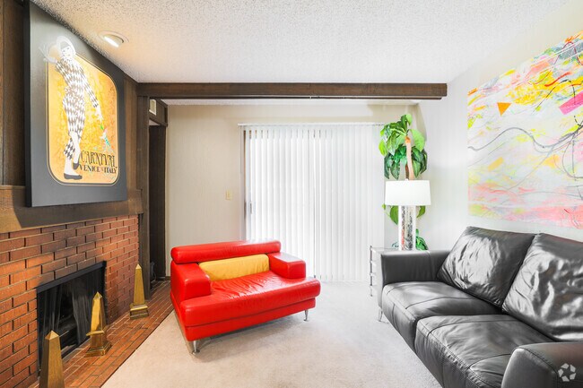 1HAB, 1BA - 620 ft² - 21W at Wichita State