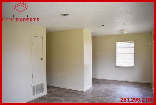 Foto del edificio - 402 S Price Ave