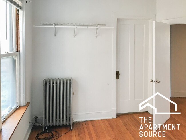 Foto del edificio - 5059 N Damen Ave