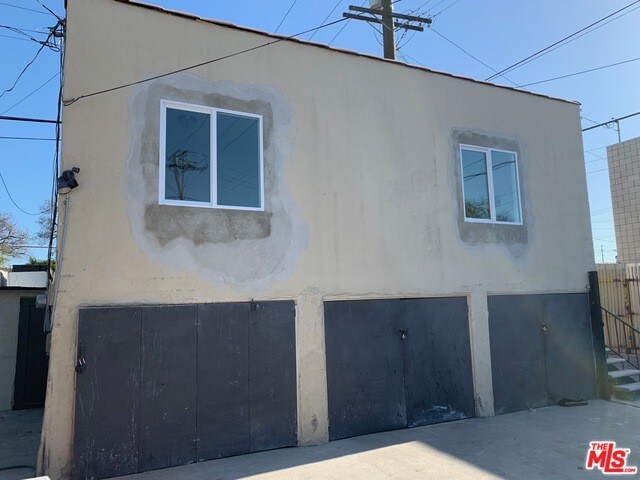 Building Photo - 1116 E 59th St