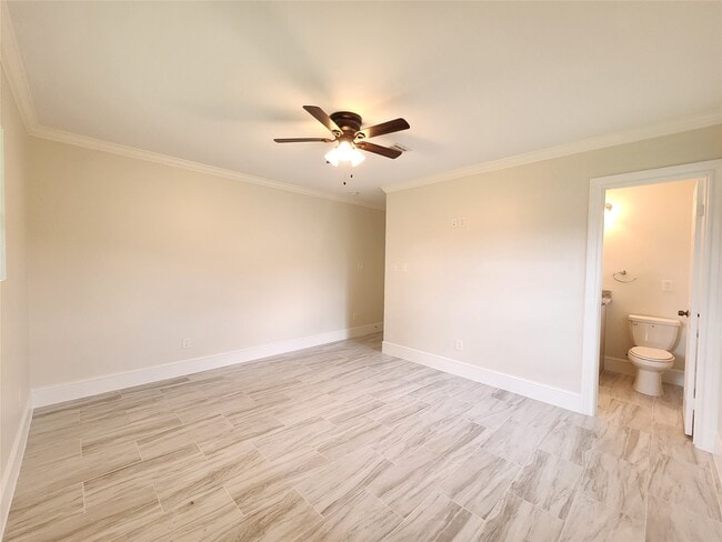 Building Photo - 8033 Turquoise Ln