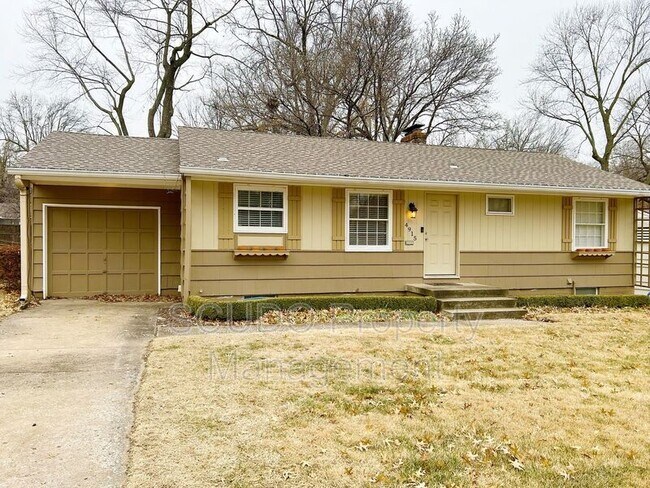 Building Photo - 4915 W 78th Terrace