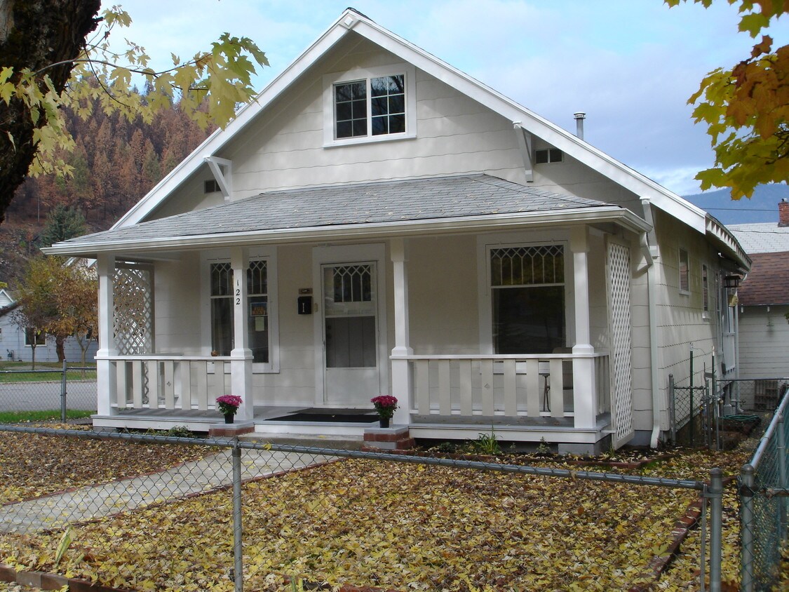 122 W Gold Ave, Kellogg, ID 83837 House Rental in Kellogg, ID