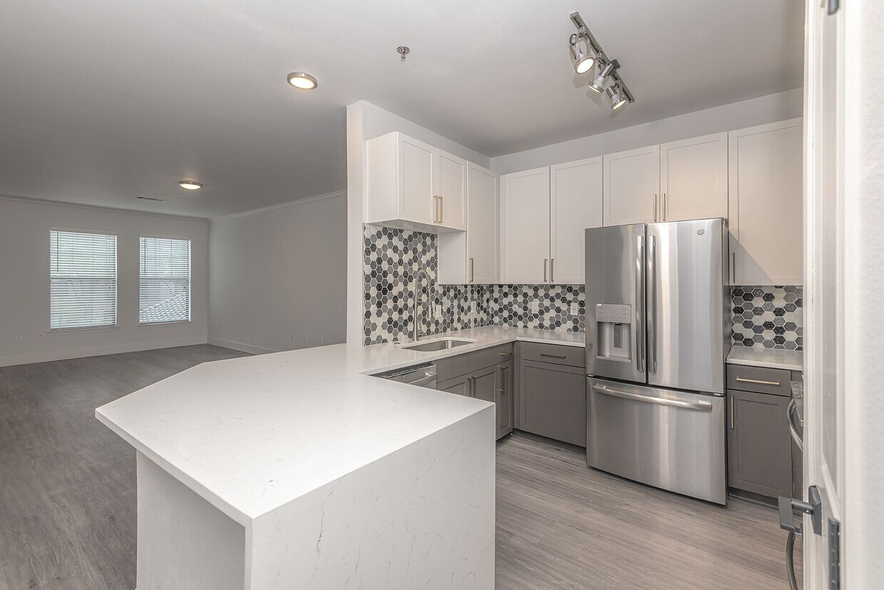 Fitzhugh Urban Flats Apartments Dallas, TX