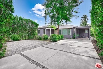 Building Photo - 23018 Leonora Dr